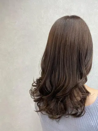 ロング カラー tocca 💜石田愛結💜のヘアスタイル