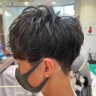 ショート パーマ メンズ 【メンズ縮毛矯正】 田中秀斗のヘアスタイル