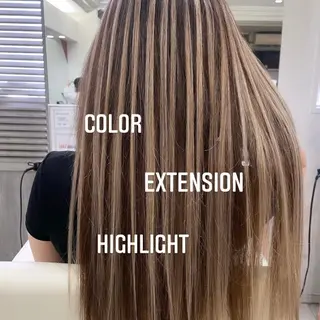 ロング カラー エクステ🩵ブリーチ 韓国ヘア🩵KAEのヘアスタイル