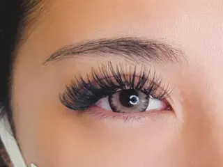 マツエク・マツパ オーロラ所属・AURORA RINAのマツエク・マツパデザイン