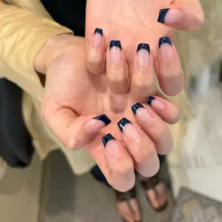 ネイル ⠀ loggy.のネイルデザイン