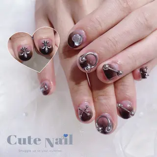 ネイル GO TODAY SHAiRE SALON原宿 Liber所属・️🫧もこ 艶感ネイル🫧のネイルデザイン