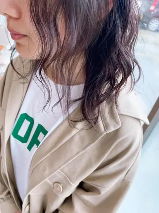 ミディアム カラー 白髪ぼかしハイライト 柳川拓哉のヘアスタイル