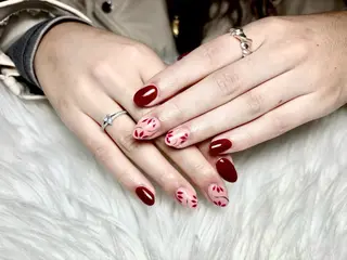 ネイル Hi Beauty 渋谷(ネイル、ハイパーナイフ6、脂肪れいきゃく、マッサージ＆エステサロン)所属・Hi beauty 渋谷のネイルデザイン