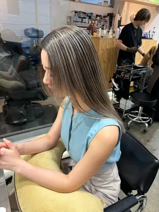 セミロング JUNYA 海外ガールヘアのヘアスタイル