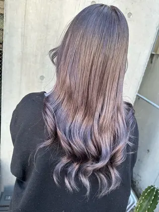 ミディアム 🫧シールエクステ/ 艶カラー🫧アサミ️のヘアスタイル