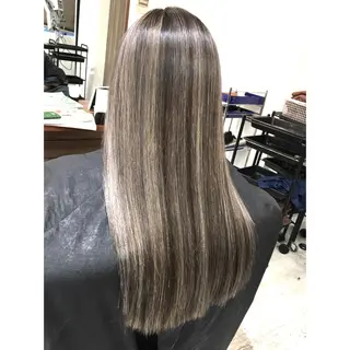 ロング カラー ネイル マツエク・マツパ 井上 一平のヘアスタイル