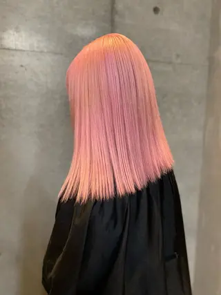 ミディアム カラー ヘアアレンジ mina 🌷のヘアスタイル