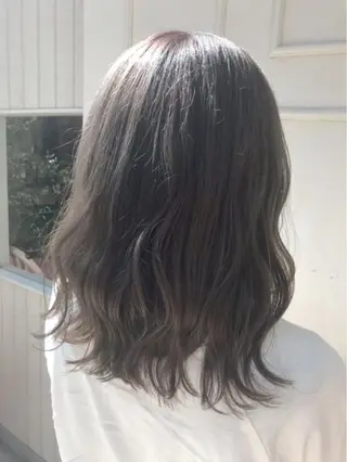 ミディアム Blanco 村松 美里のヘアスタイル