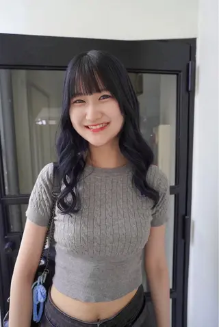 セミロング wabi【ワビ】所属・manami/ヘア セット/ハイトーンのヘアスタイル