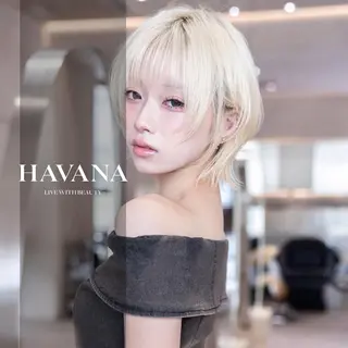 ショート カラー HAVANA.天神 【レイヤー/ボブ】のヘアスタイル