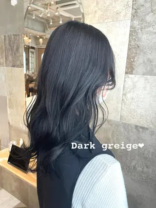 ロング Kanami/韓国風 /艶カラーのヘアスタイル