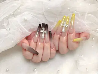 ネイル R1🎀Nail💕 池袋東口店のネイルデザイン