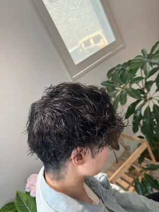 パーマ メンズ 花見 亜沙美のヘアスタイル