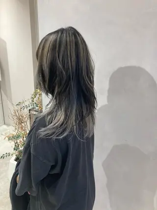 ロング カラー ヘアアレンジ ✳️ウルフ/メンズ/ スパイラルパーマ✳️のヘアスタイル