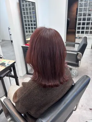 ミディアム カラー 鍋嶋 涼香のヘアスタイル