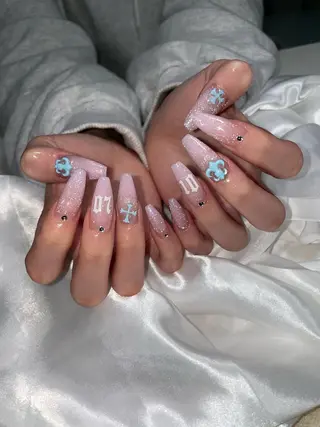 ネイル おで@ oderi_nailのネイルデザイン