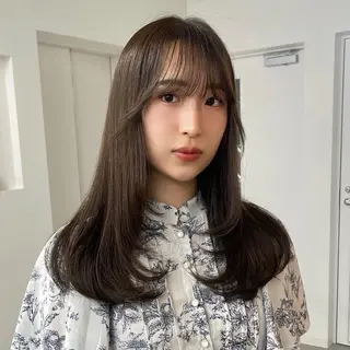 セミロング 透明感ワンカラー梅田 ダブルカラー/川上のヘアスタイル