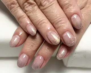 ネイル 薛 文彬のネイルデザイン