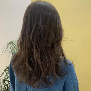 セミロング カラー hub hair レイヤー/透明感のヘアスタイル