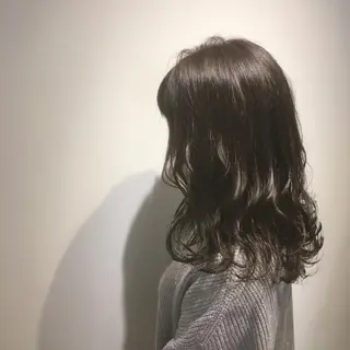 ロング カラー しのはら まどかのヘアスタイル
