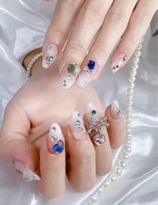 ネイル 高島 夏海のネイルデザイン