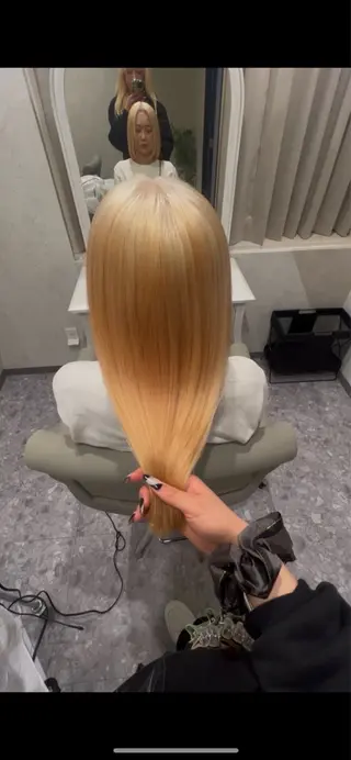 セミロング カラー PELE 渋谷所属・渋谷ハイトーン/ エクステ/さきののヘアスタイル