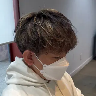 カラー パーマ メンズ GISELA サリナのヘアスタイル