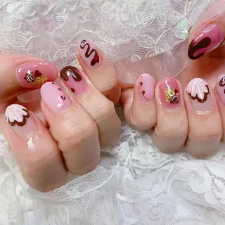 ネイル La neige* yuki 🥯🍑のネイルデザイン