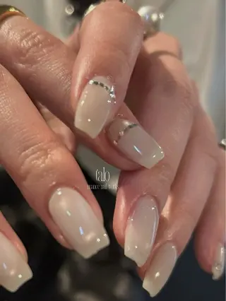 ネイル talo .のネイルデザイン