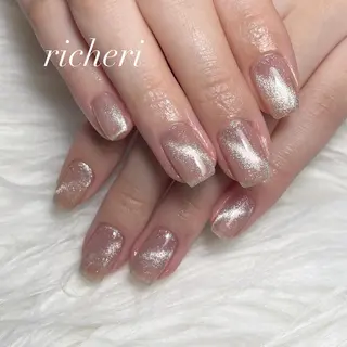 ミディアム ネイル richeri beautyのネイルデザイン