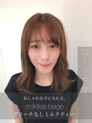 セミロング カラー 🩵ハイトーン 美咲🩵のヘアスタイル