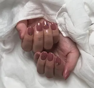 ネイル TOP所属・三部 真実のネイルデザイン