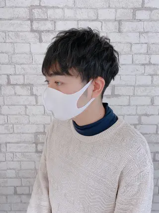 ショート パーマ ヘアアレンジ メンズ ブリーチなし艶カラー 東家のヘアスタイル