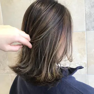 ミディアム カラー 田中 あかねのヘアスタイル