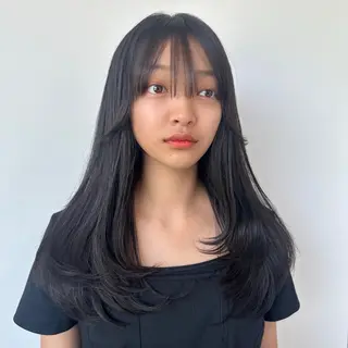 ロング DEAN岡崎所属・DEAN AYAのヘアスタイル