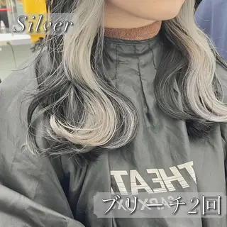 カラー 韓国スタイル🇰🇷 トレンドレイヤー🪡のヘアスタイル