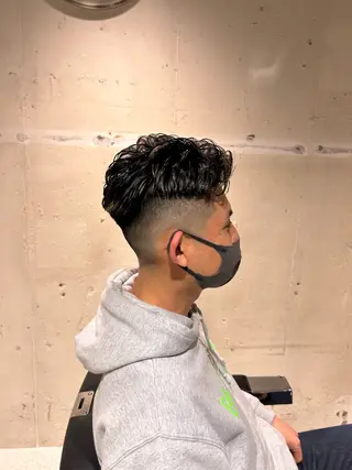 ショート FRANK’S BARBE(E)R THE STAND.所属・飯田橋メンズカット 高橋琴音のヘアスタイル