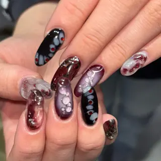 ネイル 🪐富島彩夏 /海外nail🪐のネイルデザイン