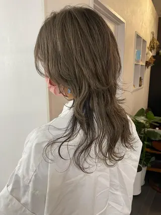 セミロング やまぎし ひろきのヘアスタイル