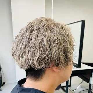 ミディアム カラー パーマ メンズ メンズカット特化✂︎ SHINGO 本厚木のヘアスタイル