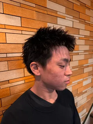 メンズ 三牧 烈々のヘアスタイル