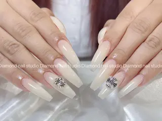 ネイル Mio ⛱のネイルデザイン