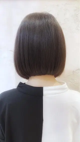 ミディアム カラー パーマ ツヤ髪になりたい方へ 🩷柴田知亜希のヘアスタイル