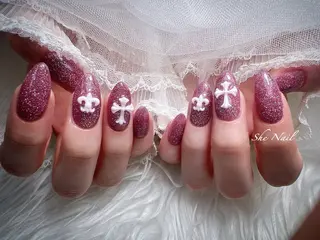 ネイル She   Nail所属・ISA_ BELLAのネイルデザイン