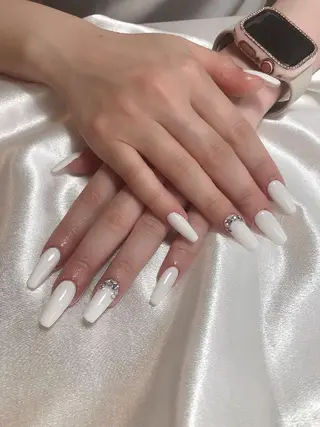 ネイル ENsalon AKIRAのネイルデザイン