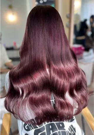 カラー 🍒るい🍒ブリーチ モデル様募集中🌟のヘアスタイル