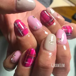 ネイル GéRanium Harukaのネイルデザイン
