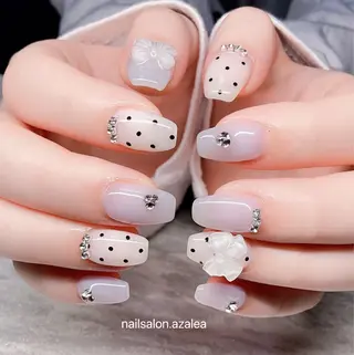 ネイル R inのネイルデザイン