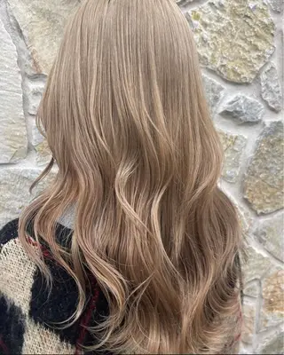 ロング 今西 瑞喜のヘアスタイル